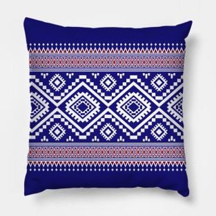 The pattern is beautiful and luxurious. Pillow