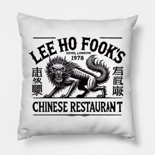 lee ho fooks wolf Pillow