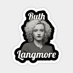 Julia Garner / 1994 Magnet