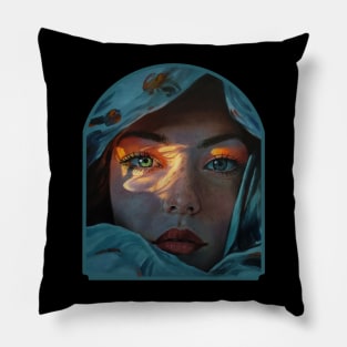 Beautiful woman Pillow