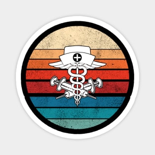 Nursing Vintage. Magnet
