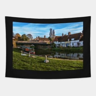 The Swan Family Visiting Hungerford Tapestry