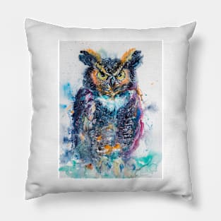 Great horned owl Pillow