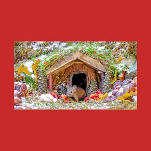 Christmas mouse in a log pile house T-Shirt