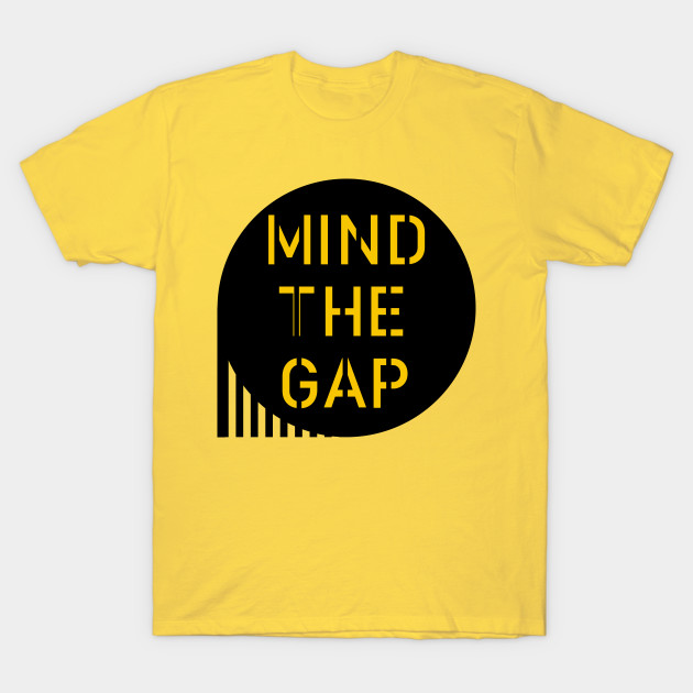 gap yellow shirt