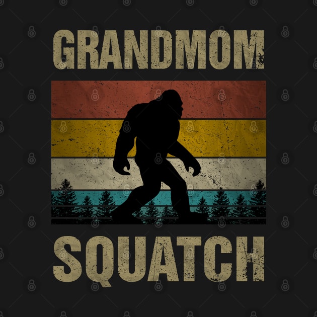 Grandmom Squatch Bigfoot Grandmom Sasquatch Yeti Family Matching by snnt