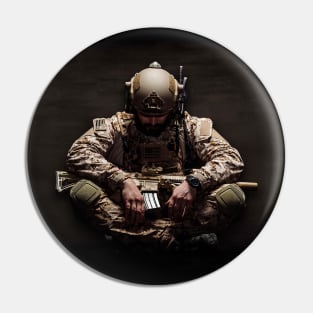 Lone Soldier Pin