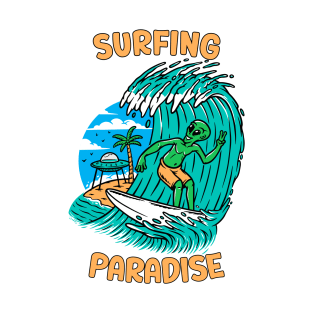 Surfing Paradise - Alien Surfing T-Shirt
