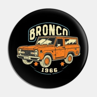 Retro 1987-1991 Ford Bronco w/Tires Pin