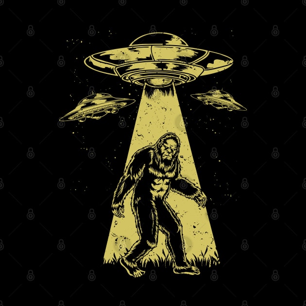 Bigfoot UFO Abduction Sasquatch Alien Believer by HCMGift