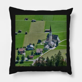 Pfarrkirche zum heiligen Nikolaus, Elbigenalp, Lechtal Pillow