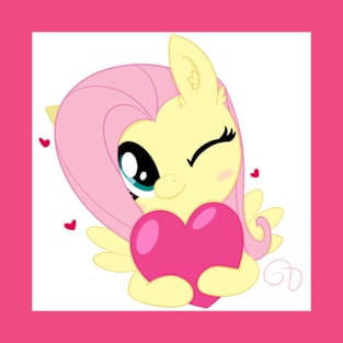 Fluttershy hugs T-Shirt