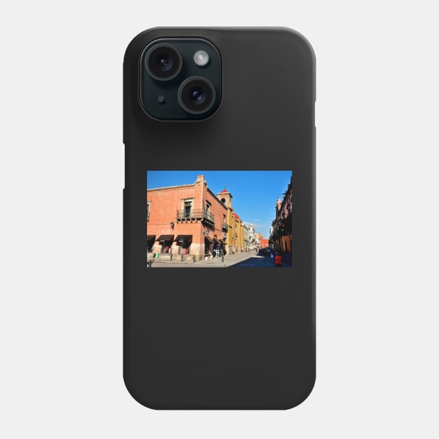 Rue de Queretaro, Mexique Phone Case by franck380