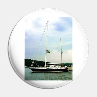 Boats - Sailboat at Anchor Pin