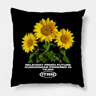 FRESH FLOWER Pillow