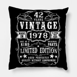 42th Birthday Gift -Vintage 1978 Classic Men Women 42 Years Pillow