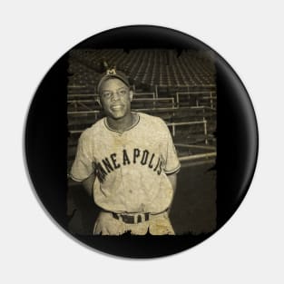 Willie Mays in MINNEAPOLIS MILLERS BASEBALL Pin