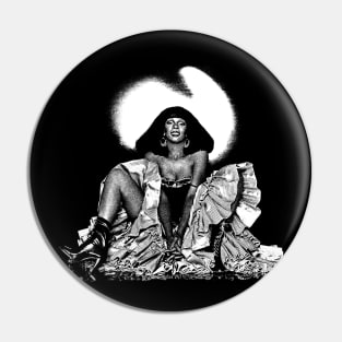 Black STYLE Donna Summer Music Pin