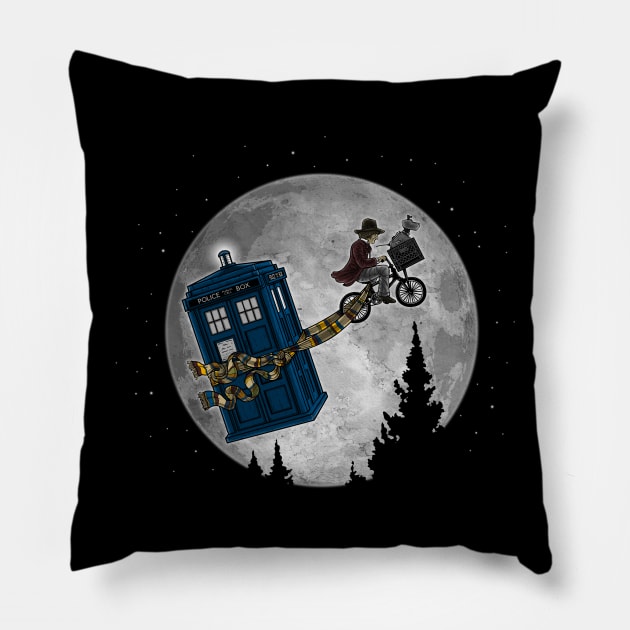 DW the extraterrestrial 4th Pillow by wirdou