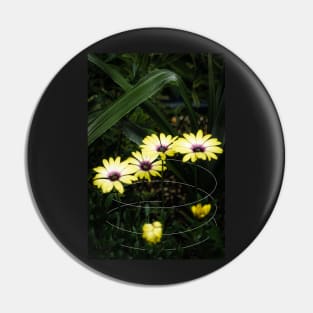 Yellow Cape Marguerite Daisy Geometric Pin