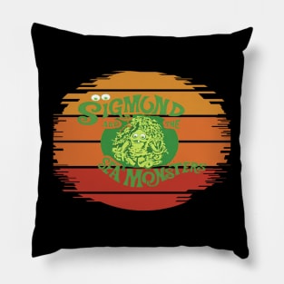 Sigmound and the sea monster Pillow