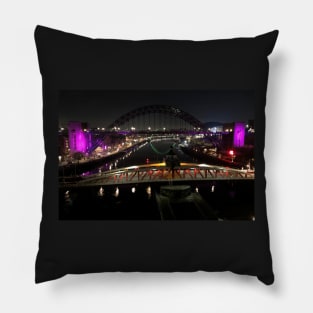 The River Tyne at night Pillow