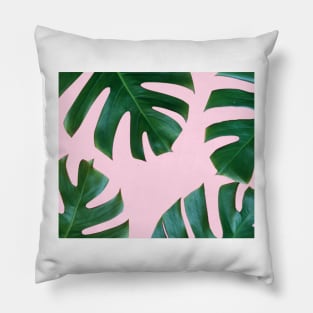 Tropical green ferns Pillow