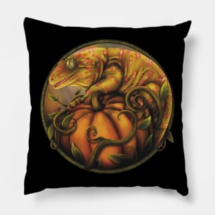 Leachianus Gecko on a Pumpkin Pillow
