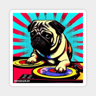 Pug DJ Magnet