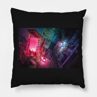 Tokyo at night - Golden Gai Pillow