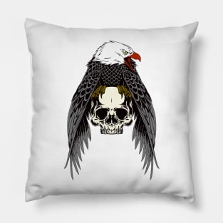 Eagle sitting on the skull Pillow