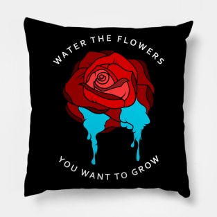 Flower with red Blossoms Pillow