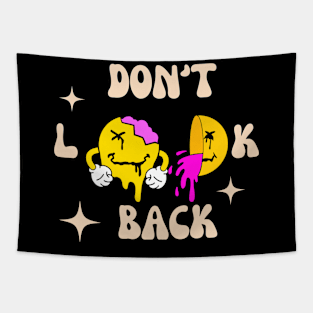 Don't look back Tapestry