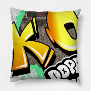 K, o dead Pillow