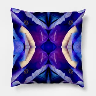 Hydrangillusion Pillow
