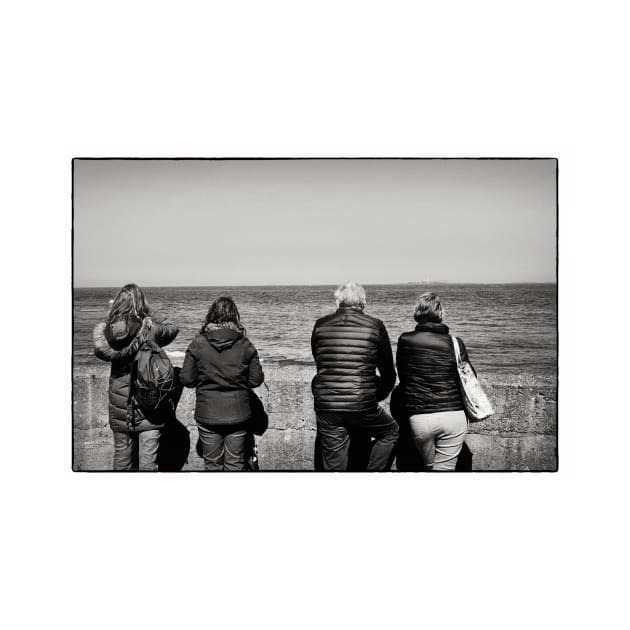 Looking out to sea - Seahouses, Northumberland, UK by richflintphoto