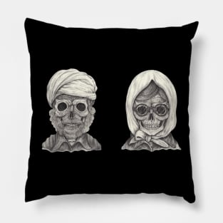 Skeleton lovers old man and old woman. Pillow