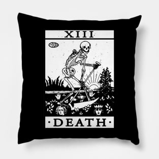 VINTAGE TAROT CARD T SHIRT, DEATH CARD, OCCULT, TAROT Pillow