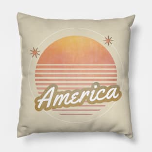 america ll 80s moon Pillow