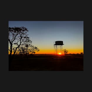 Sunset at Dunblane Station, Barcaldine, Queensland T-Shirt