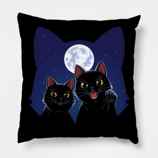 Cat of the moonlight Pillow