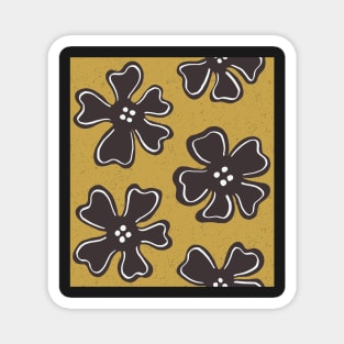 Pattern of button brown flowers on satin sheen gold Magnet