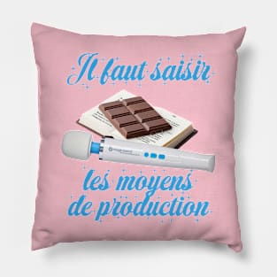 Il faut saisir les moyens de production Pillow