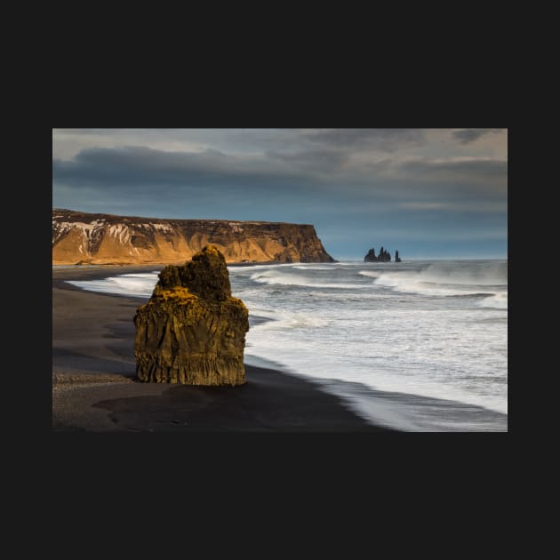 Reynisdrangar from Dyrhólaey, Iceland by dasantillo