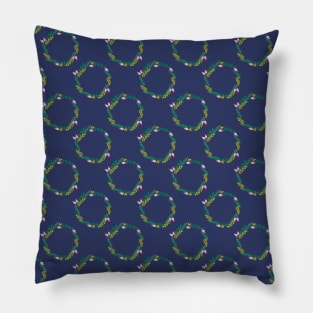 Christmas wreath pattern Pillow