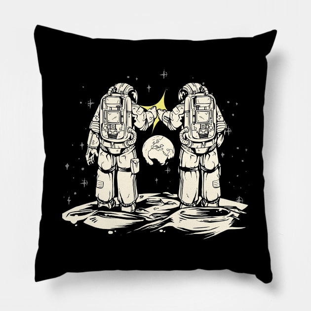 Funny Astronaut Print Pillow by Urban_Vintage