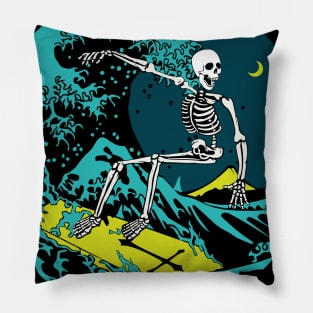 SKELETON SURFER Pillow