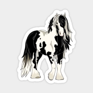 Black and white Irish cob horse Magnet