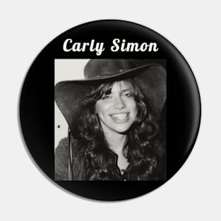 Carly Simon / 1943 Pin