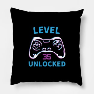 Level 35 Unlocked Retro Vintage Controller Pillow